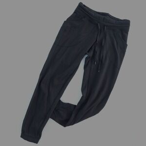 Lululemon Base Runner Jogger‎ Pants Women's 4 Black Stretch Loungewear Running